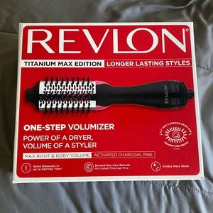 Revlon Titanium Max Edition